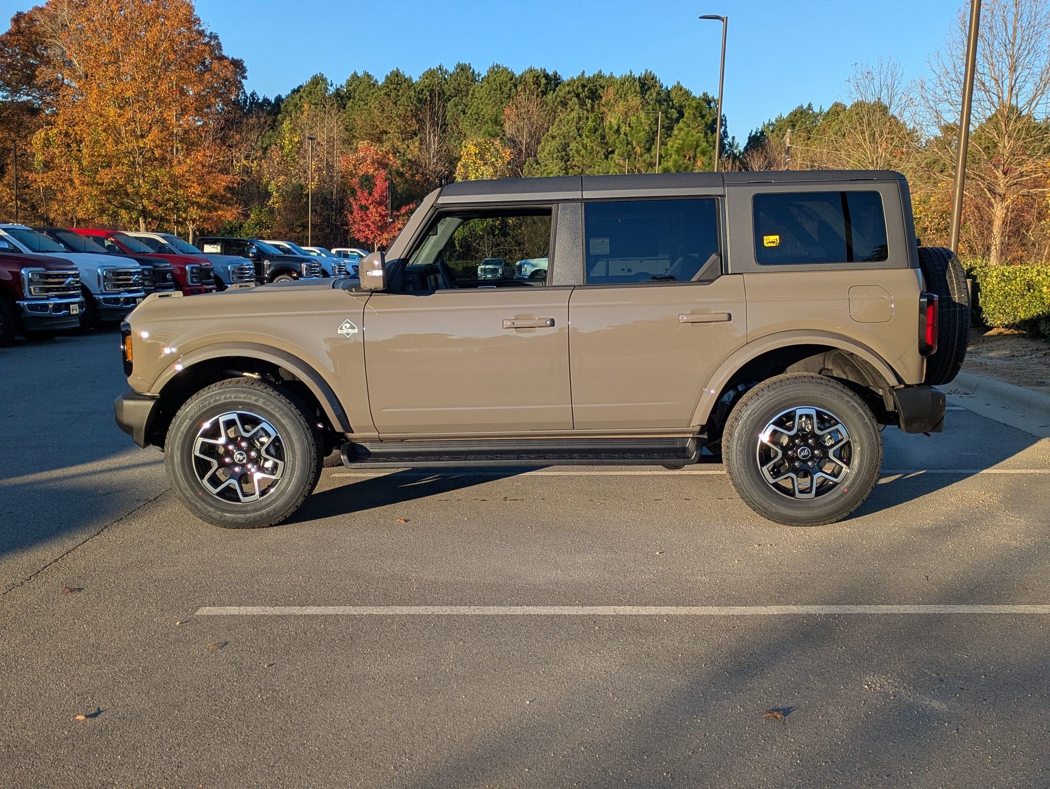 2025 Ford Bronco Outer Banks