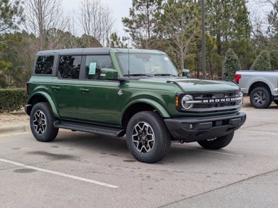 2025 Ford Bronco Outer Banks