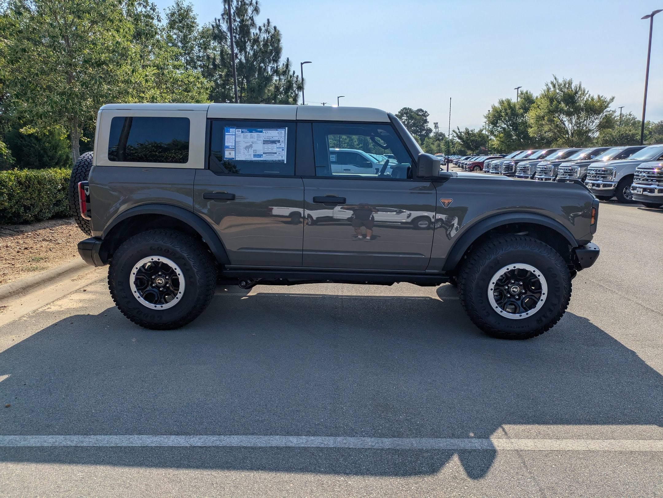 2026 Ford Bronco Badlands