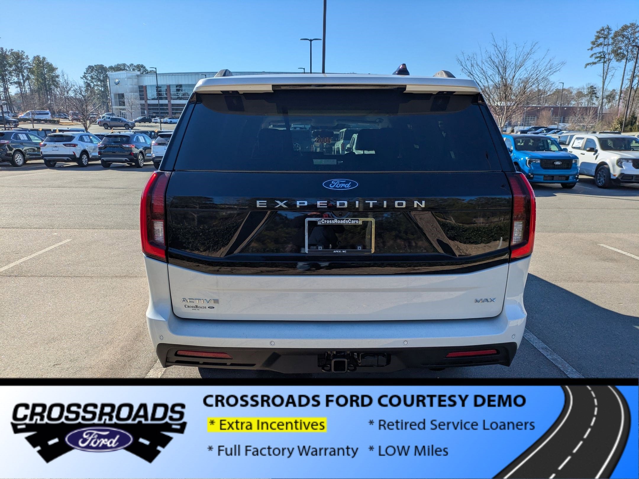 2025 Ford Expedition Max Active - Crossroads Courtesy Demo