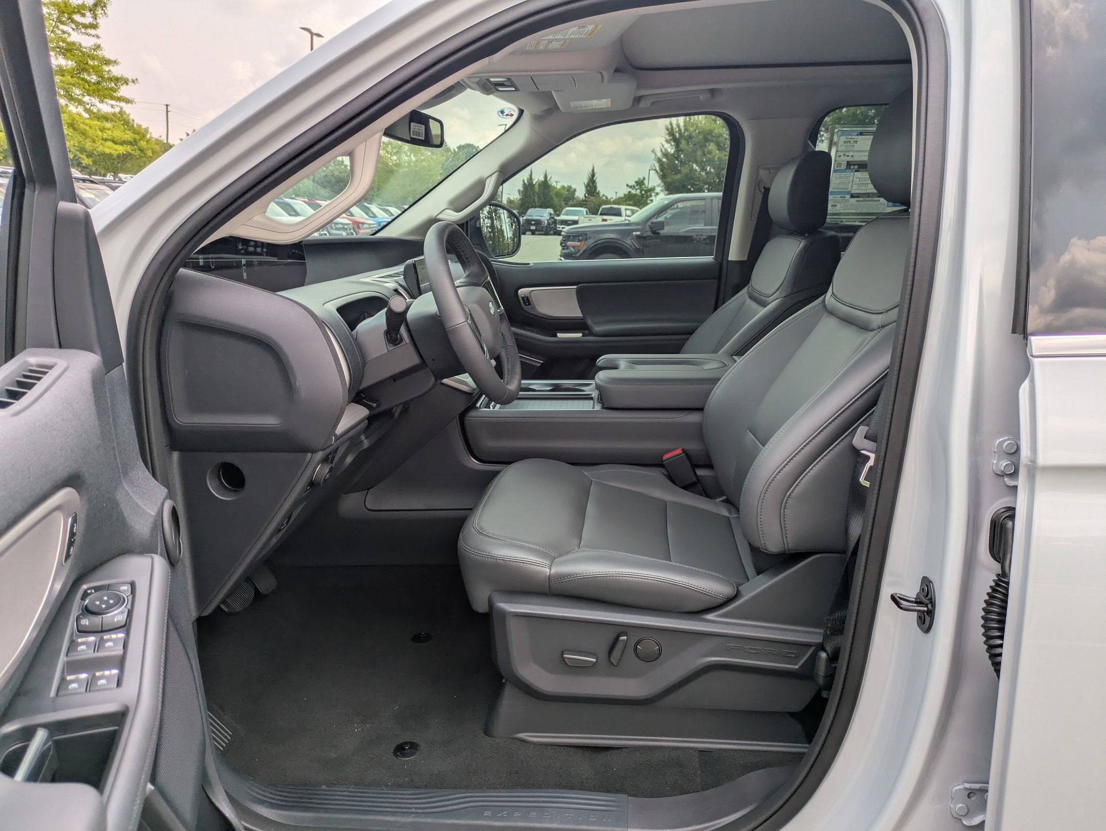2026 Ford Expedition Max Active