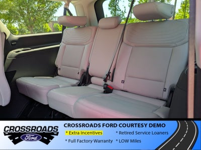 2026 Ford Expedition Max Platinum - Crossroads Manager Demo
