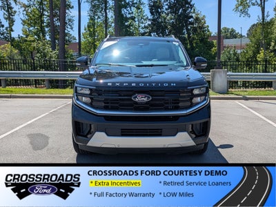 2026 Ford Expedition Max Platinum - Crossroads Manager Demo