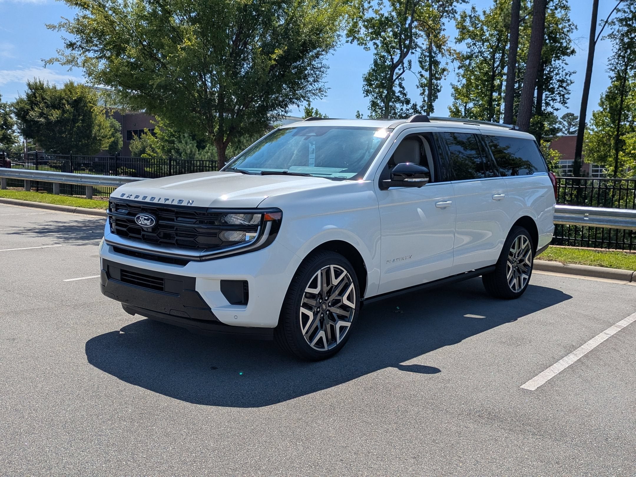 2027 Ford Expedition Max Platinum
