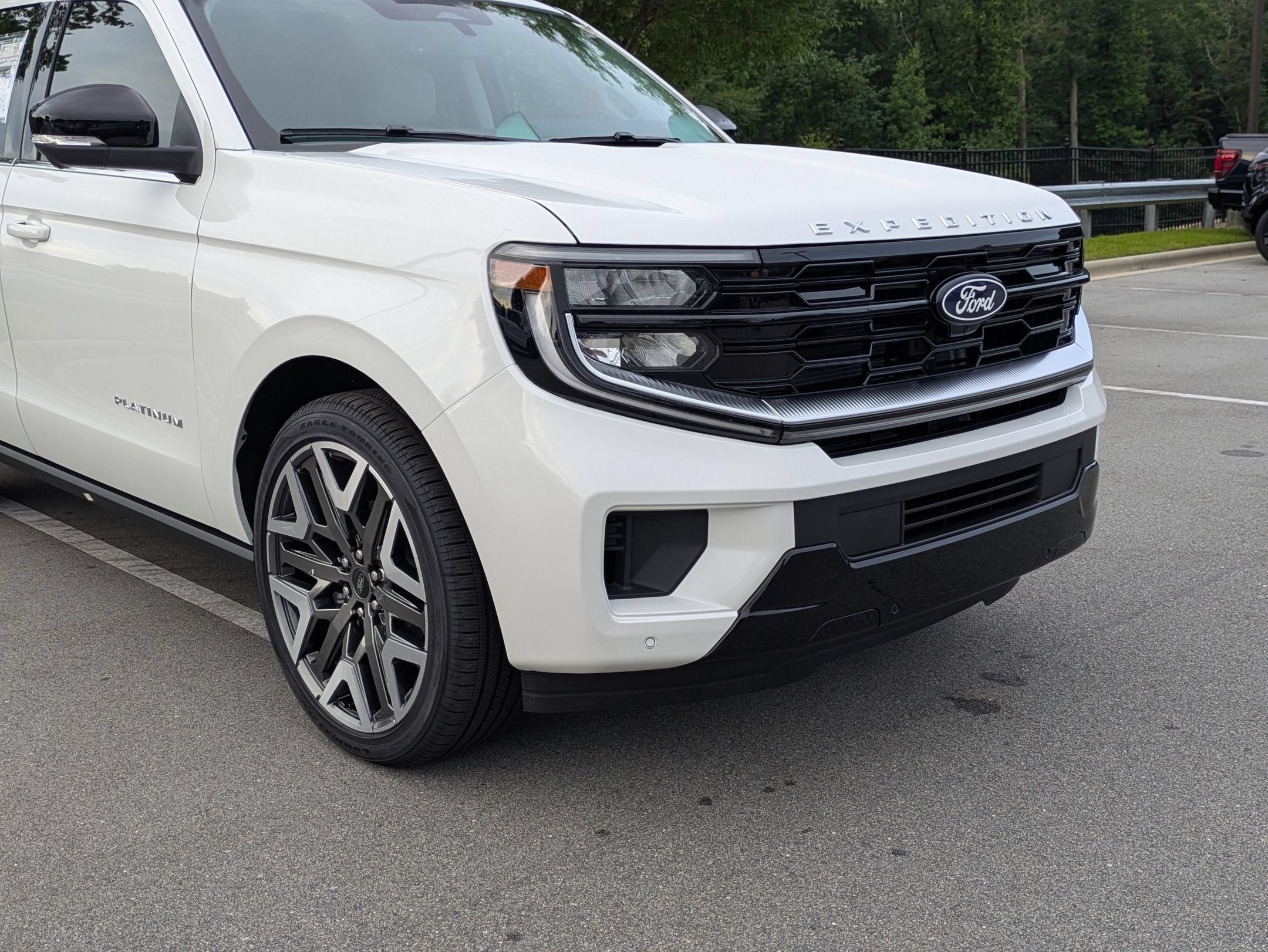 2027 Ford Expedition Max Platinum