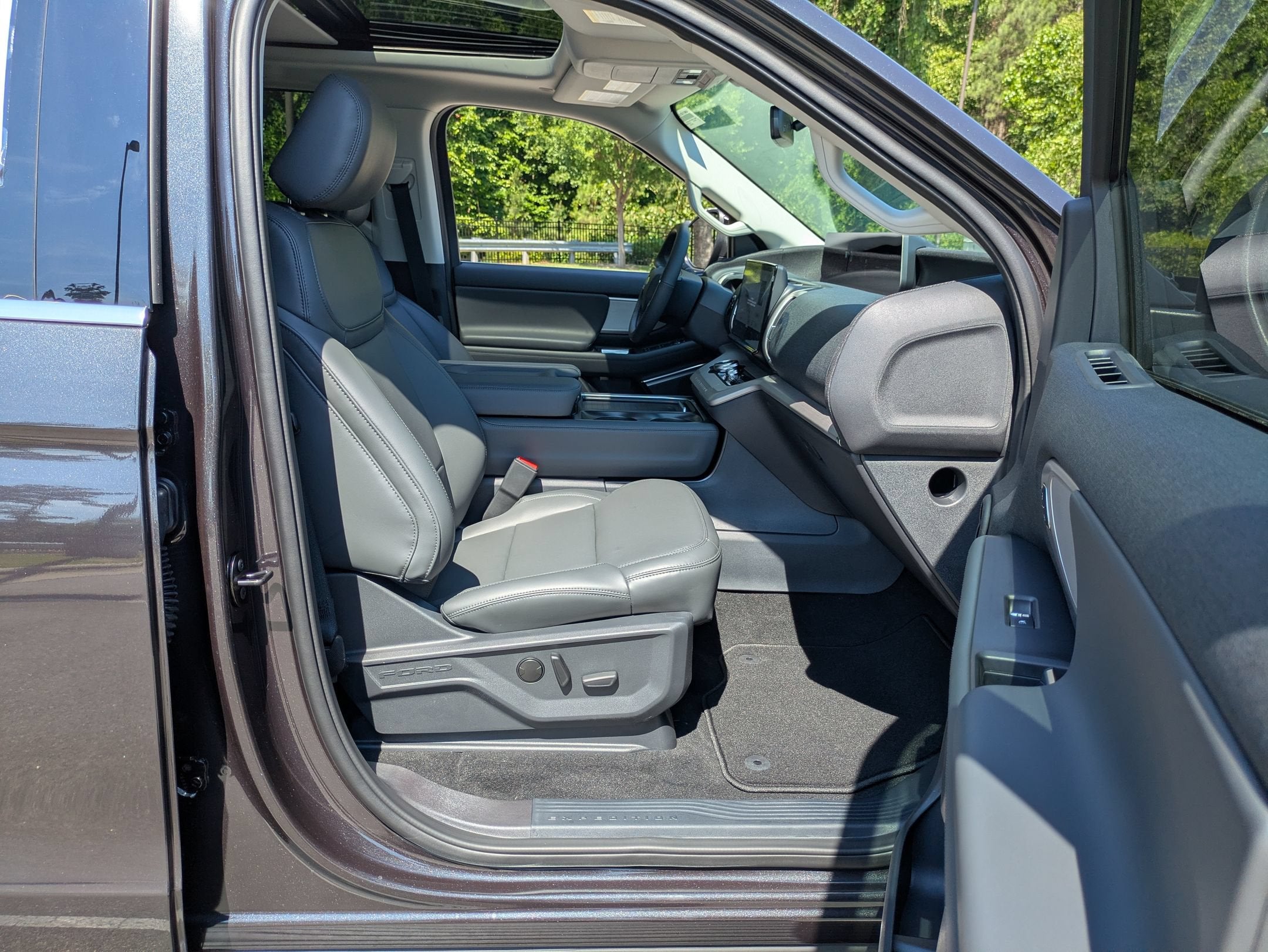 2026 Ford Expedition Active