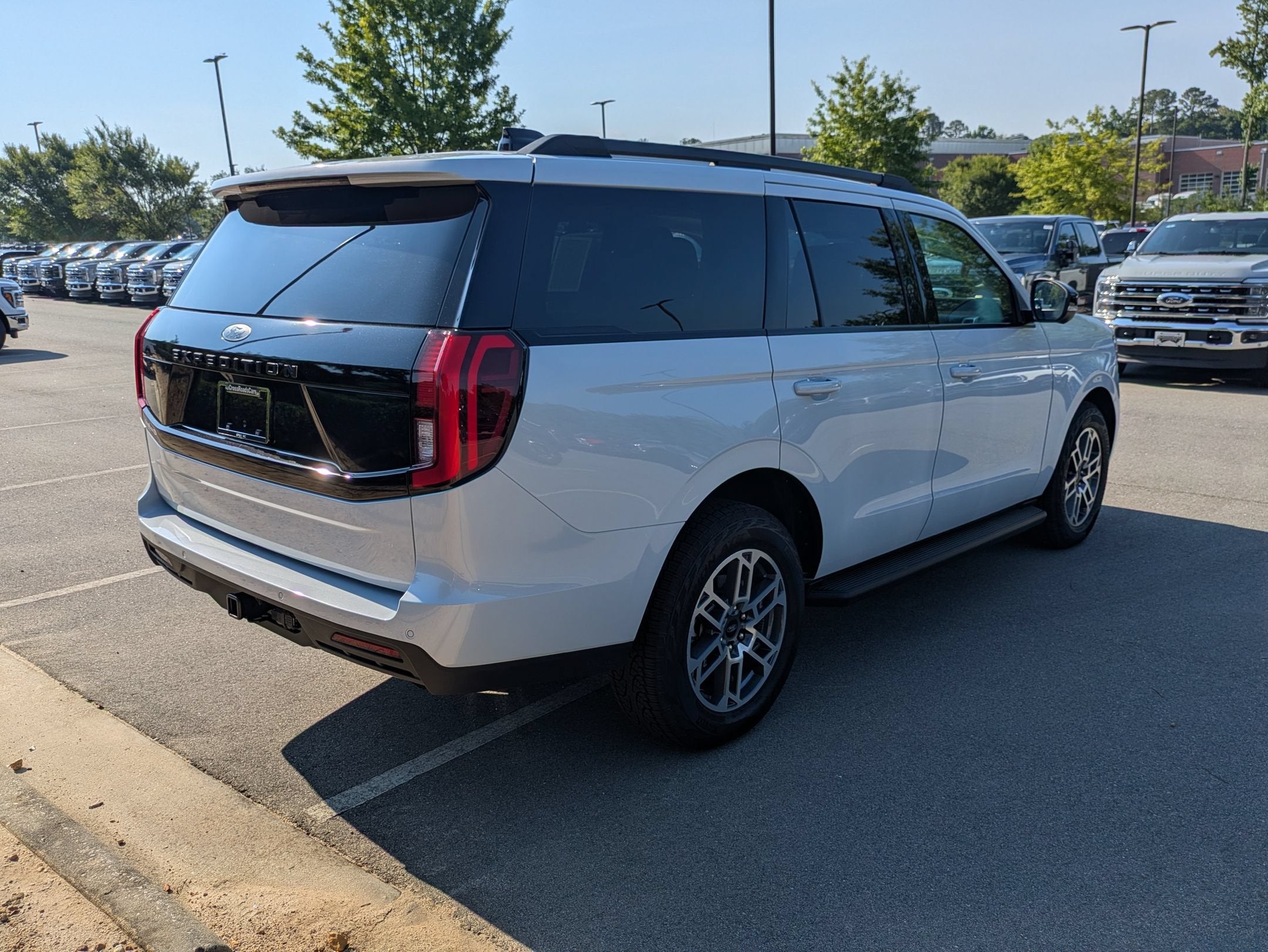 2026 Ford Expedition Active