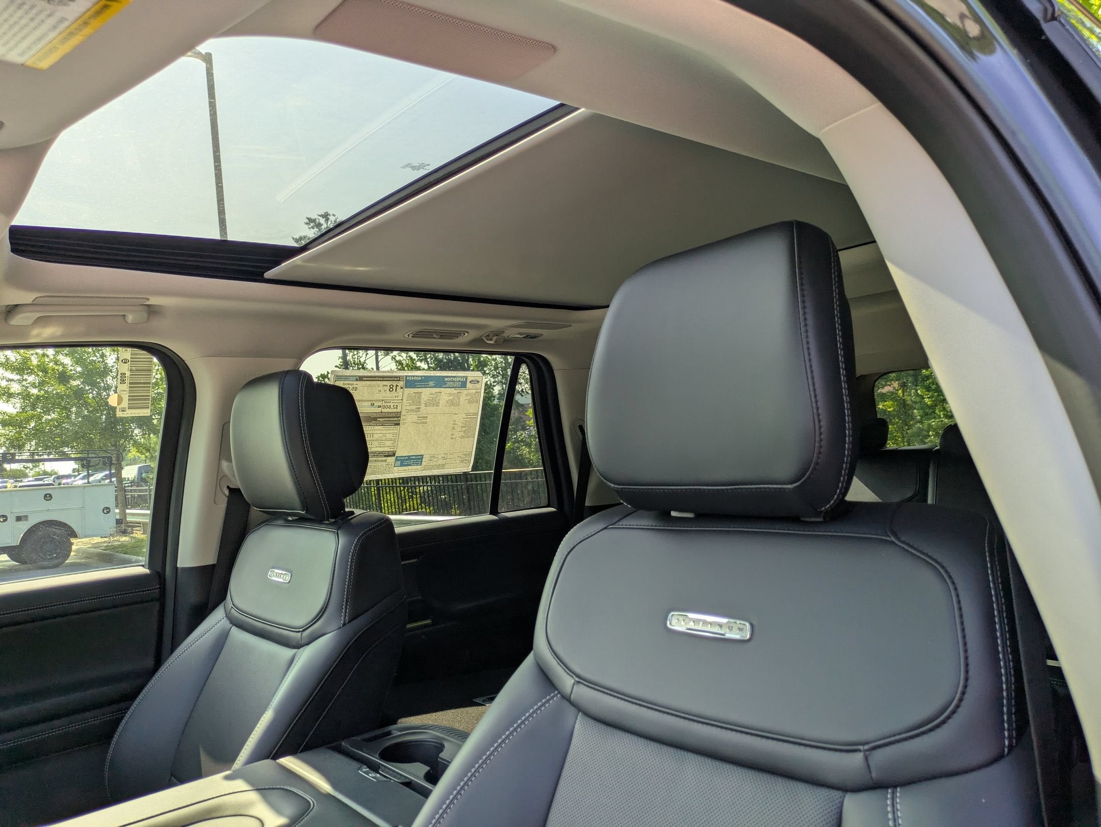 2027 Ford Expedition Platinum