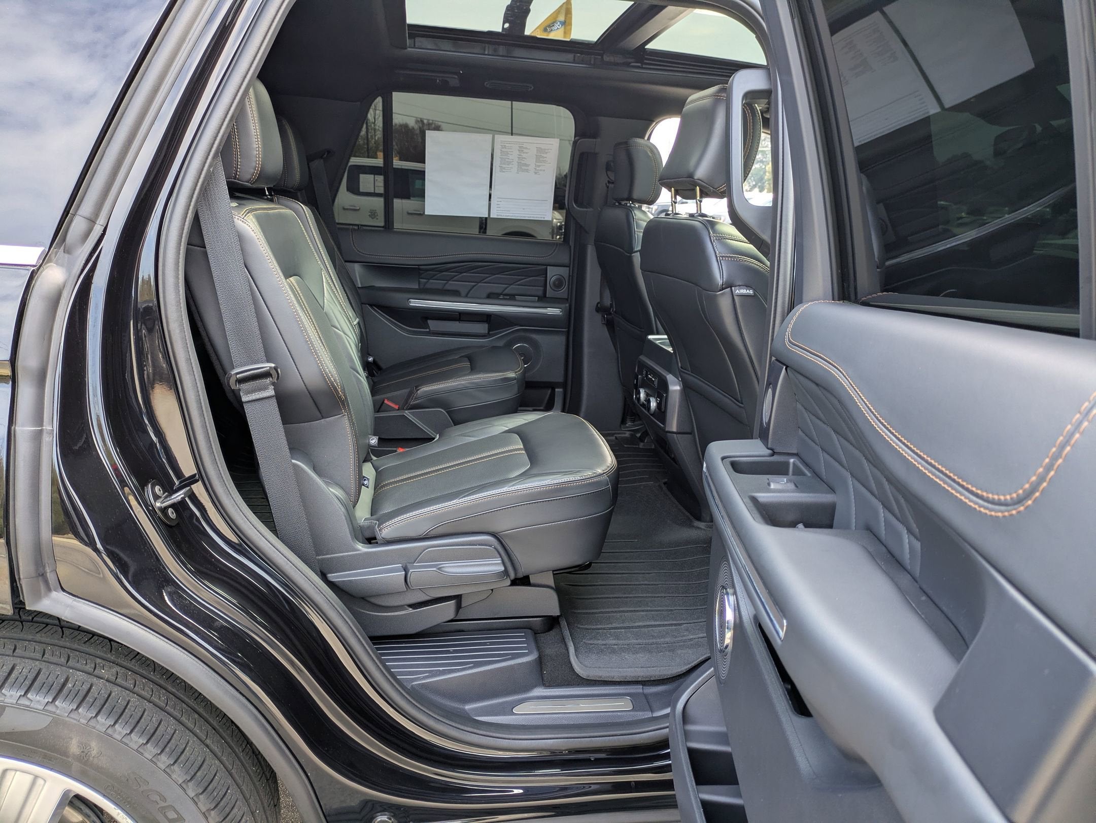 2024 Ford Expedition Platinum