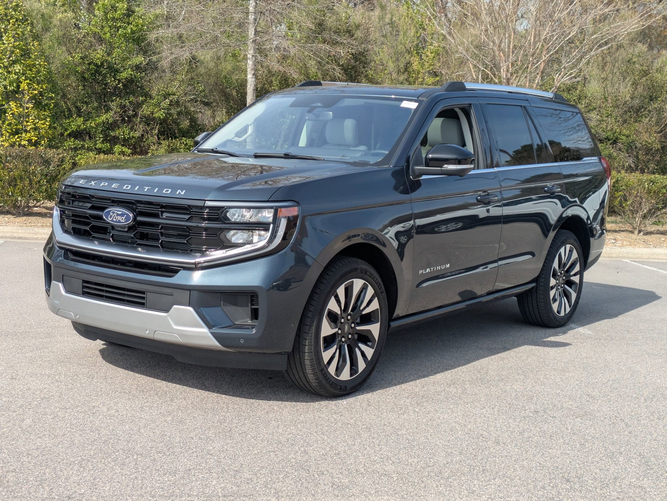 2025 Ford Expedition Platinum