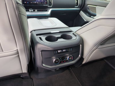 2026 Ford Expedition Platinum - Crossroads Courtesy Demo