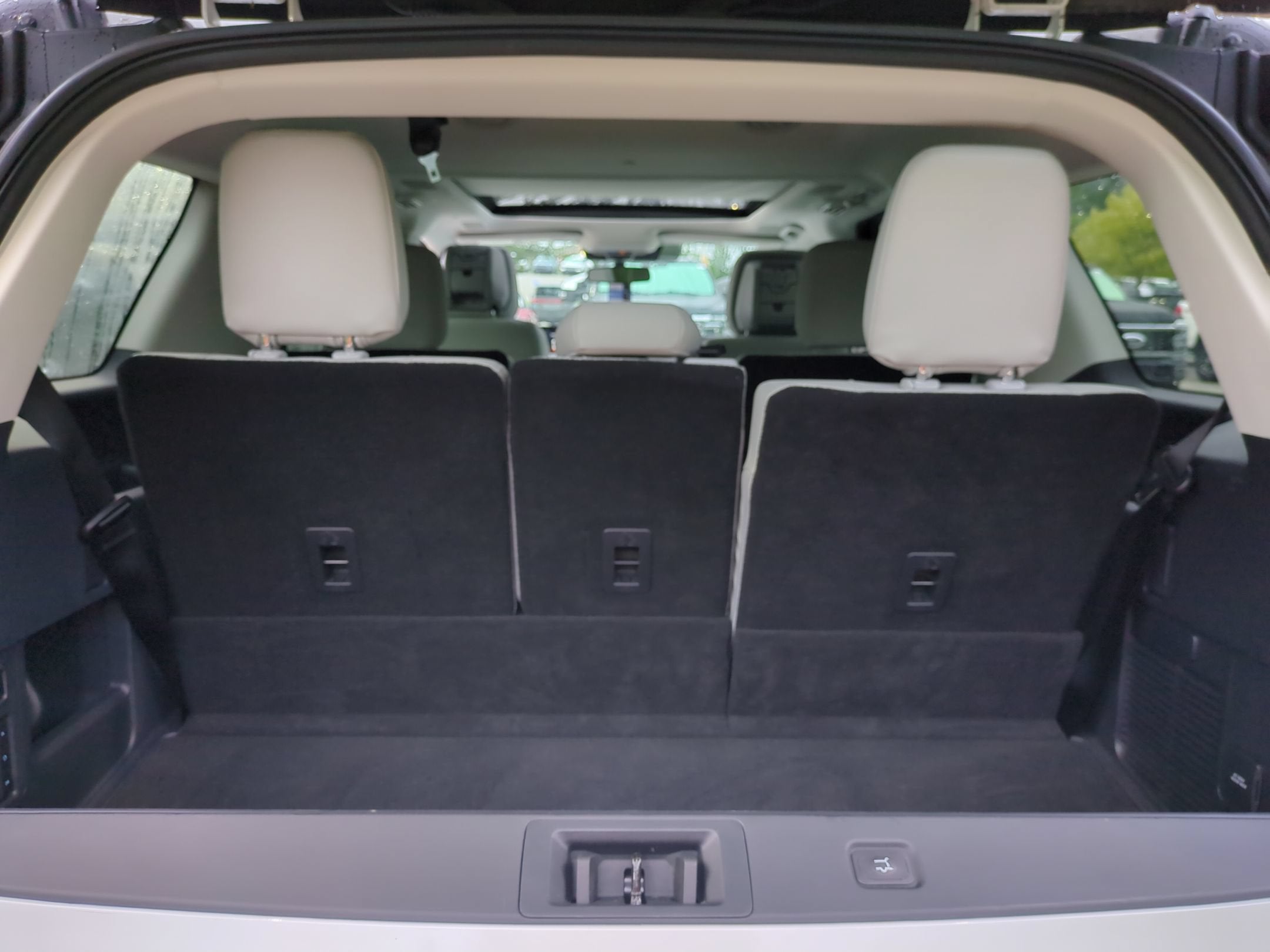 2026 Ford Expedition Platinum - Crossroads Courtesy Demo