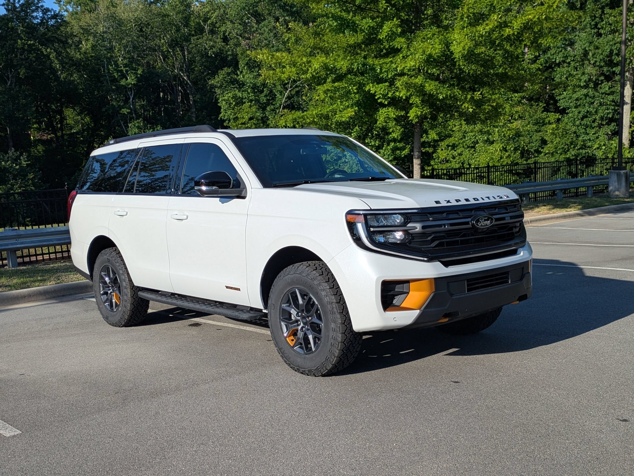 2026 Ford Expedition Tremor - Crossroads Courtesy Demo
