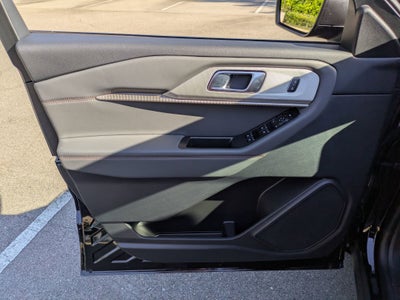 2026 Ford Explorer Active w/100A Pkg - Crossroads Courtesy Demo