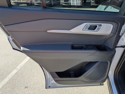 2026 Ford Explorer Active w/100A Pkg - Crossroads Courtesy Demo