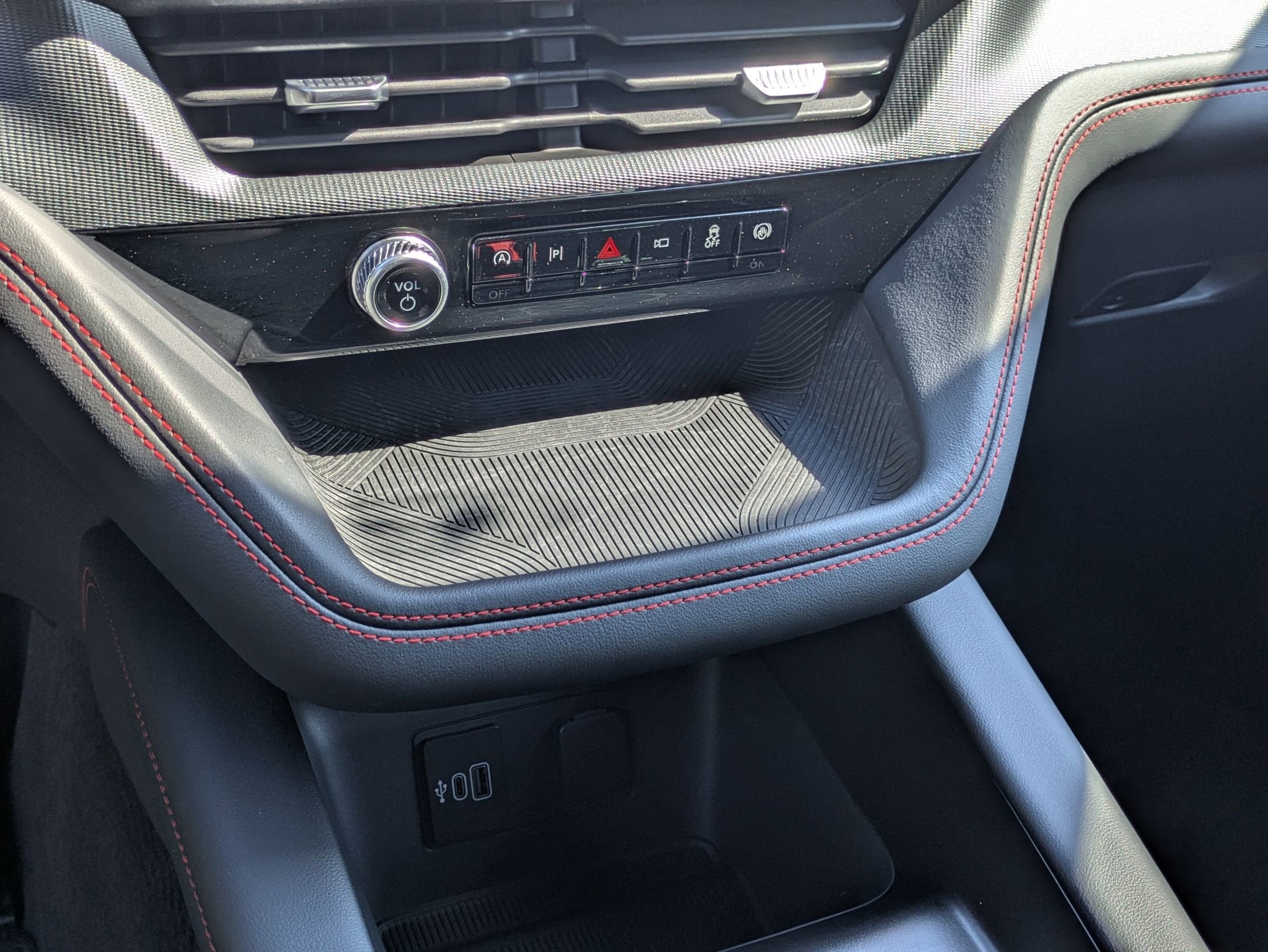 2026 Ford Explorer ST-Line - Crossroads Courtesy Demo