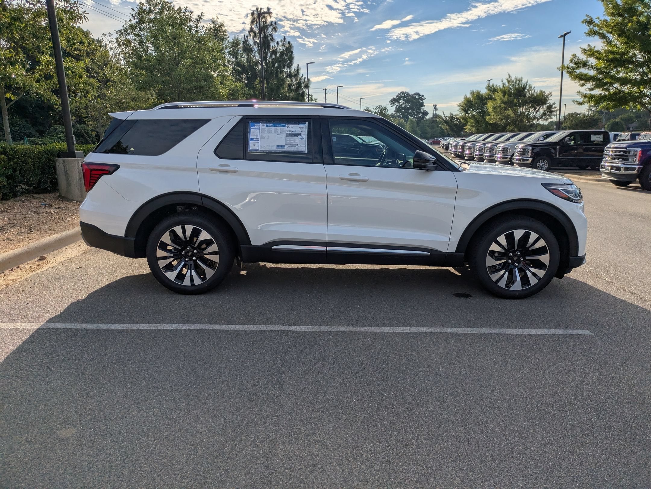2026 Ford Explorer Platinum