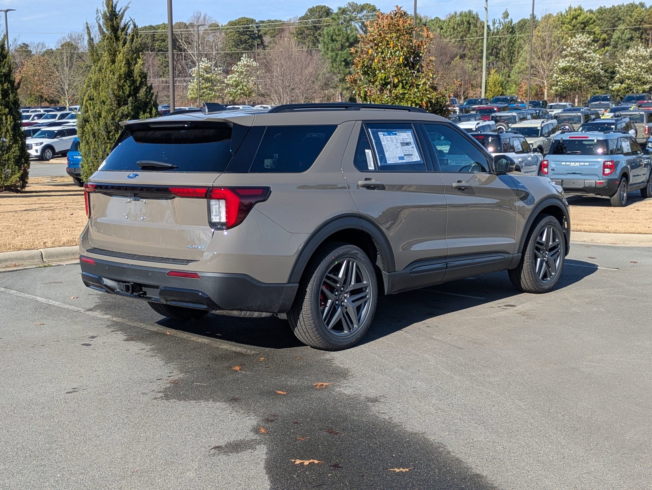 2026 Ford Explorer ST-Line