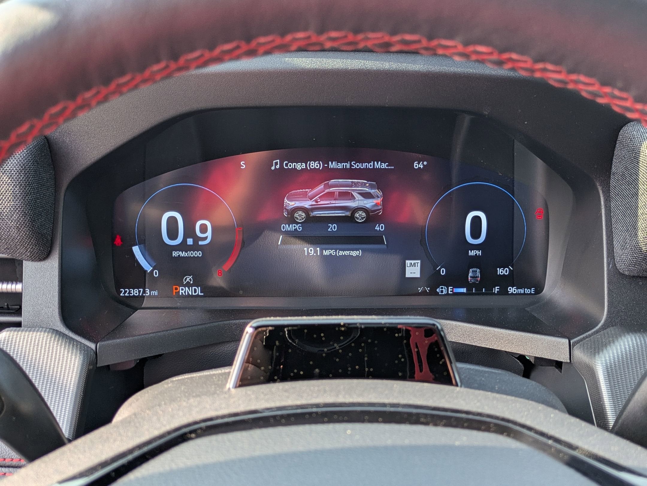 2025 Ford Explorer ST-Line