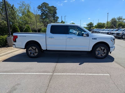 2025 Ford F-150 Lightning Flash