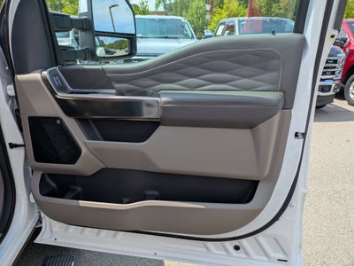 2026 Ford Super Duty F-250 SRW Platinum