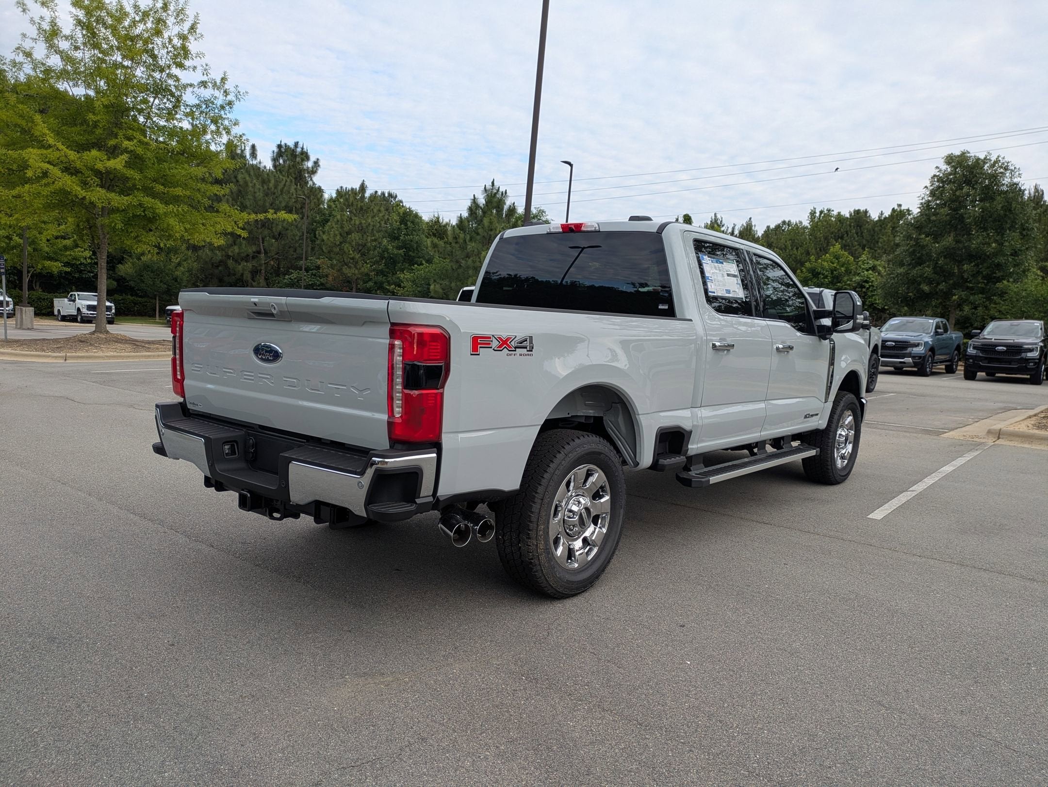 2026 Ford Super Duty F-250 SRW LARIAT
