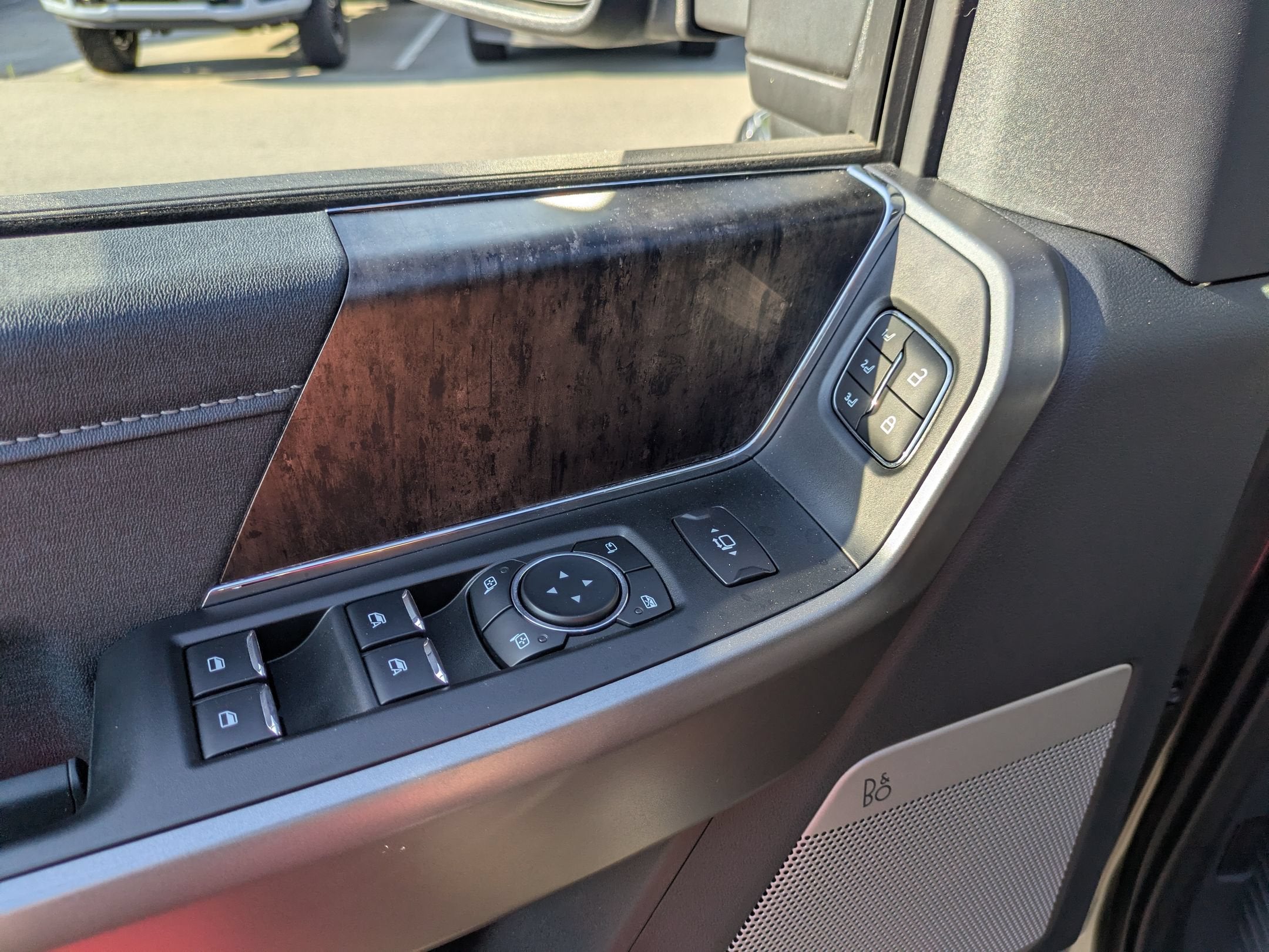 2025 Ford Super Duty F-250 SRW LARIAT