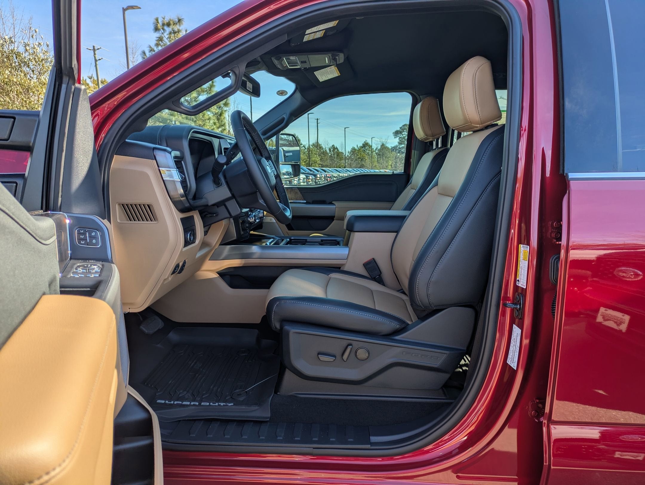 2026 Ford Super Duty F-250 SRW LARIAT