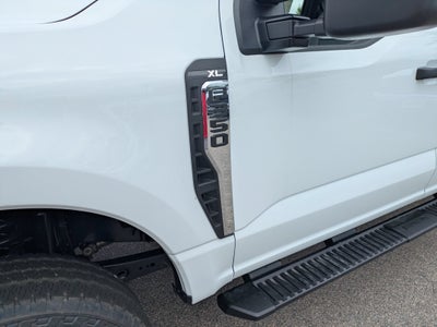 2026 Ford Super Duty F-350 SRW XL