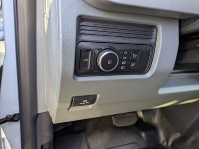 2026 Ford Super Duty F-350 SRW XLT