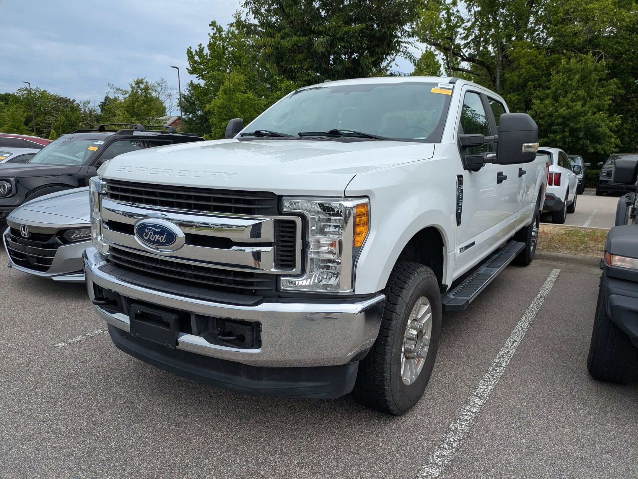 2017 Ford Super Duty F-350 SRW XL