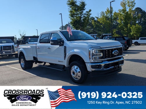 2026 Ford Super Duty F-450 DRW LARIAT