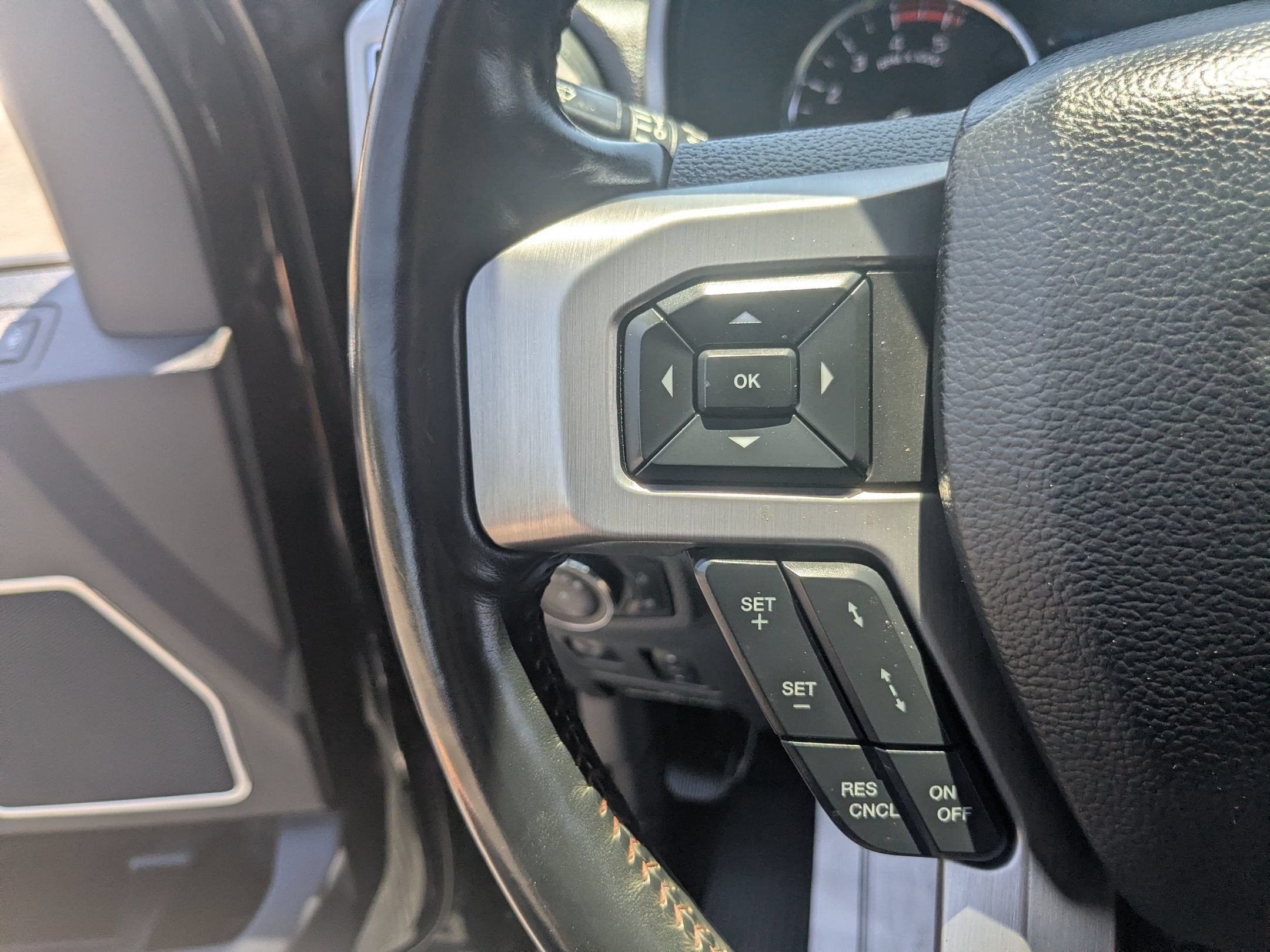 2022 Ford Super Duty F-450 DRW Platinum