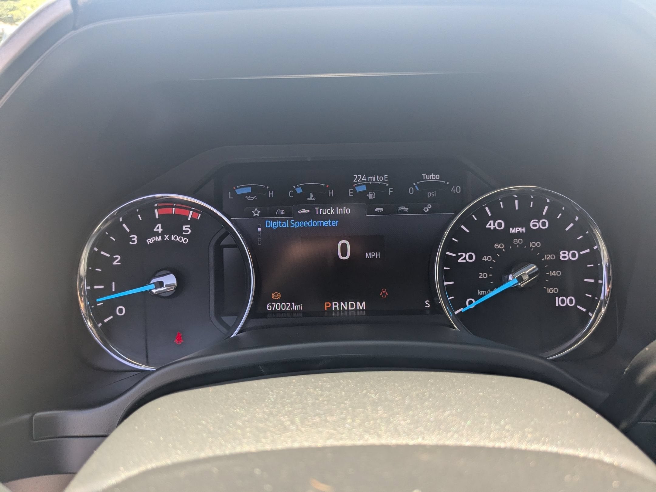 2022 Ford Super Duty F-450 DRW Platinum