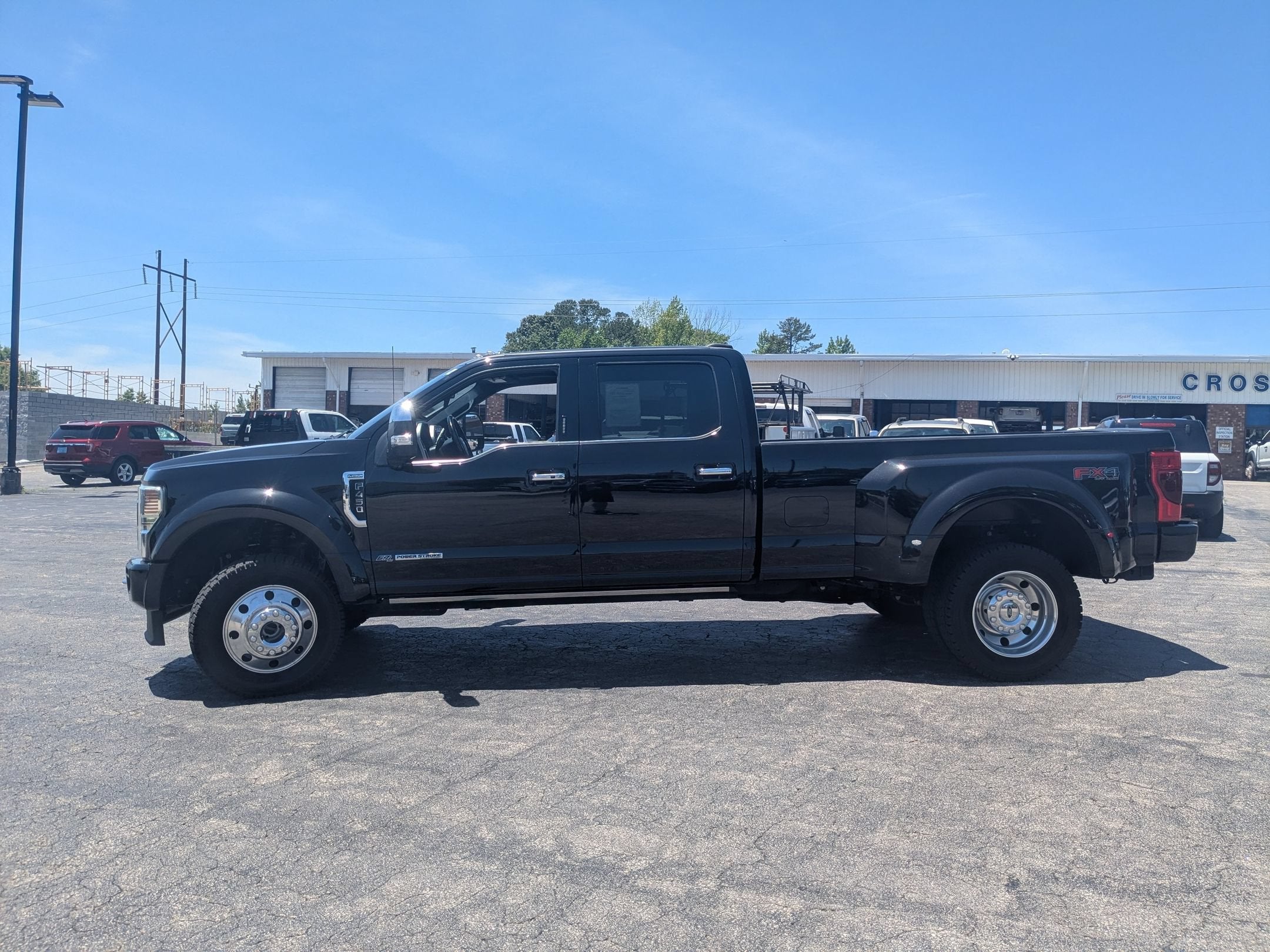 2022 Ford Super Duty F-450 DRW Platinum