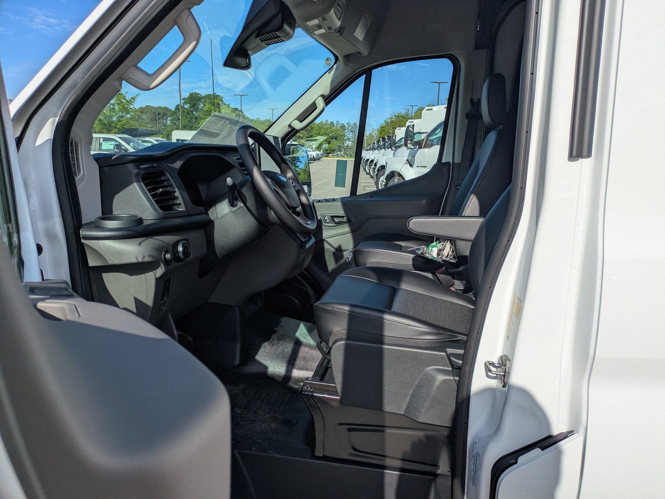 2026 Ford Transit Cargo Van Base