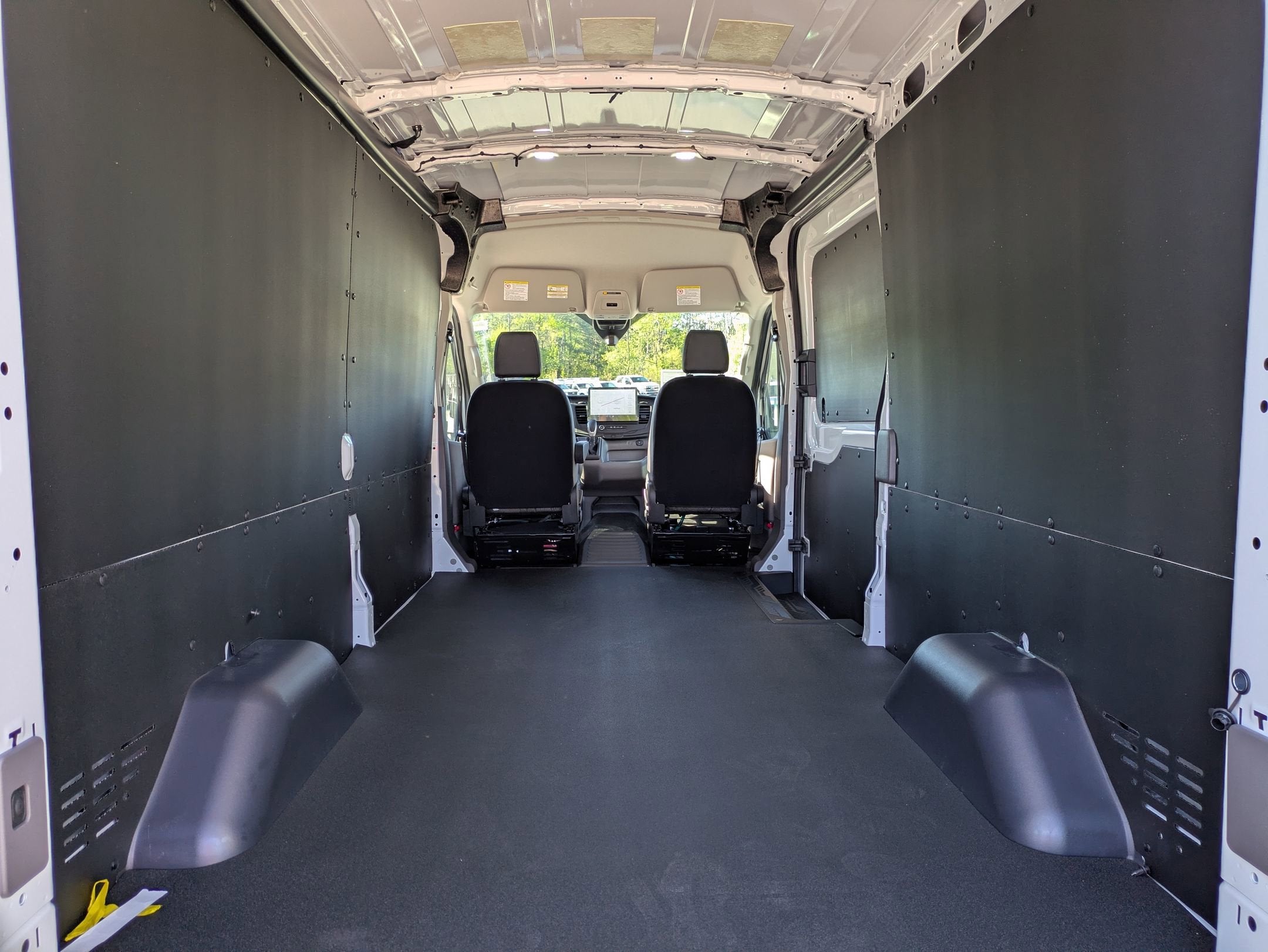 2026 Ford Transit Cargo Van Base