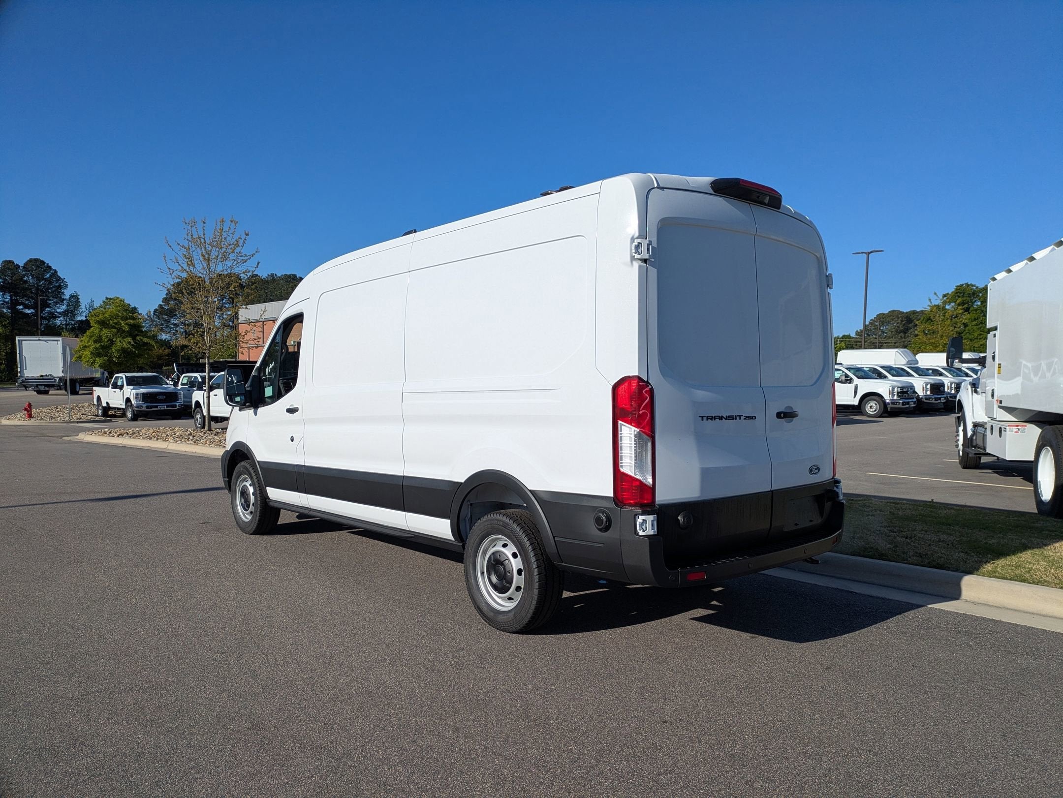 2026 Ford Transit Cargo Van Base