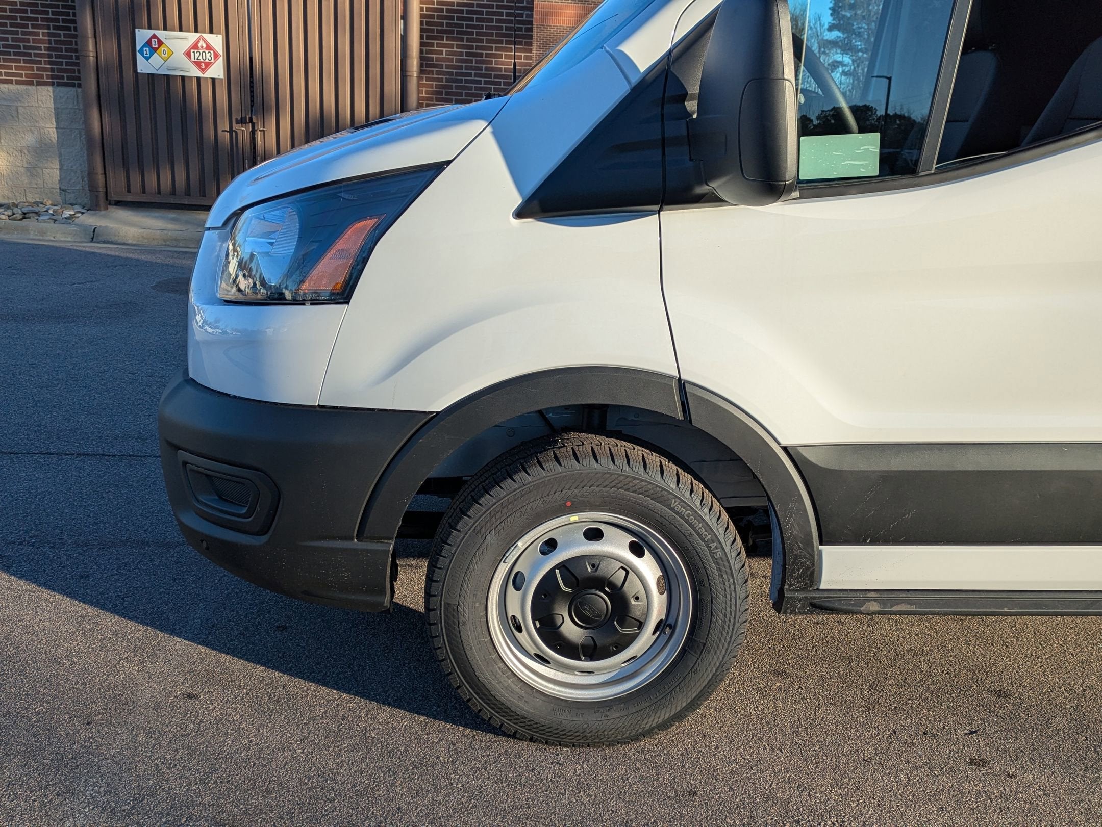 2026 Ford Transit Cargo Van Base