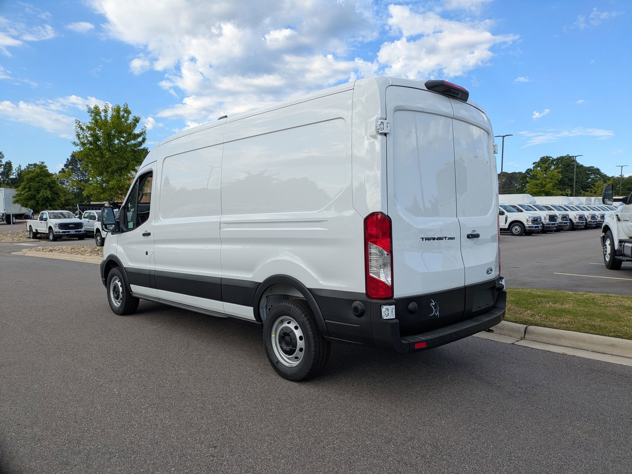 2026 Ford Transit Cargo Van Base