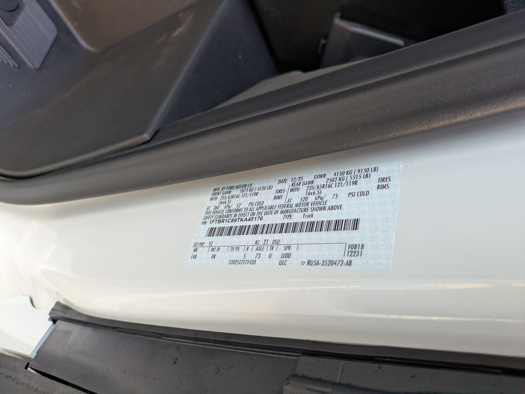 2026 Ford Transit Cargo Van Base