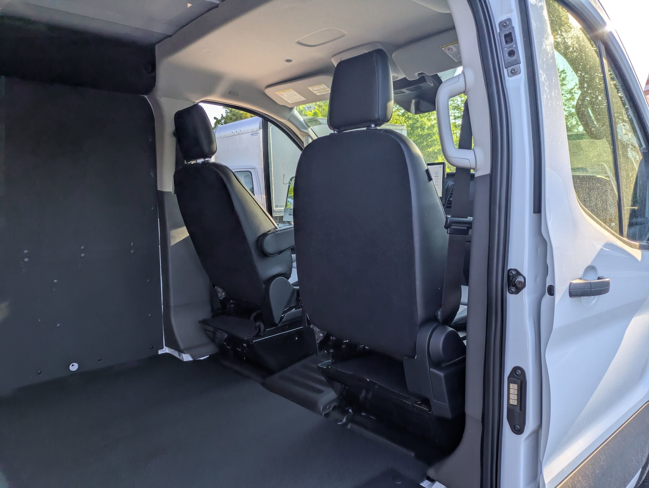 2026 Ford Transit Cargo Van Base