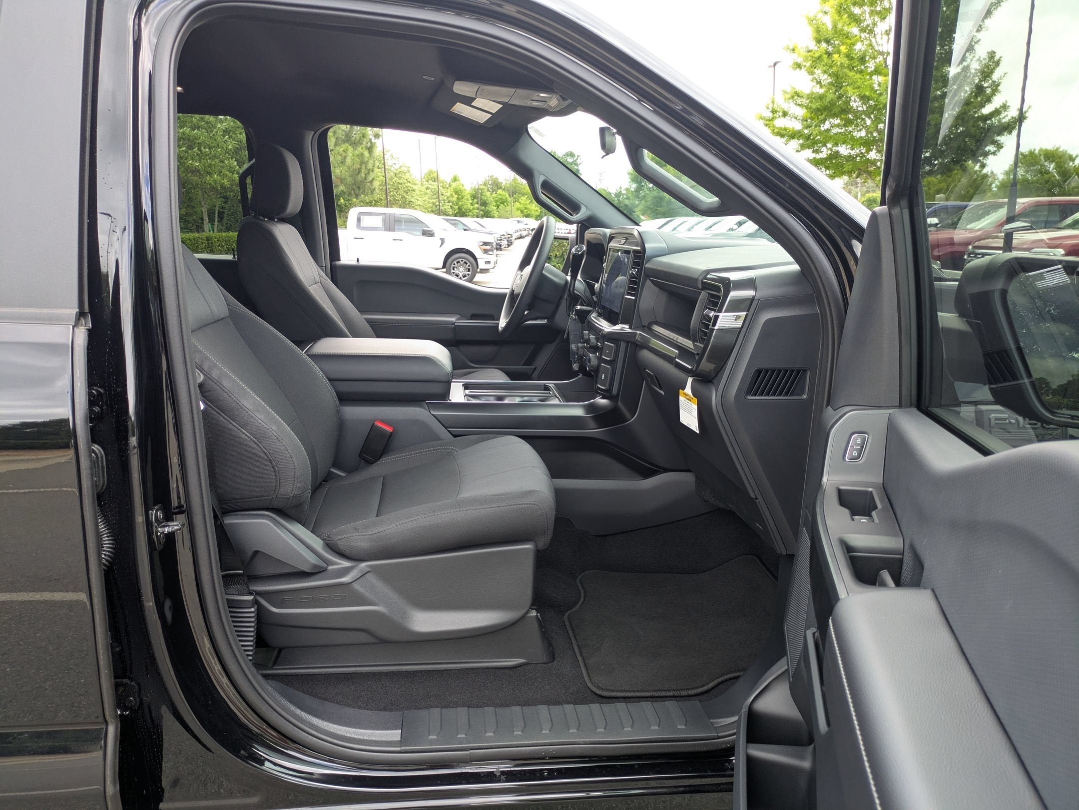 2026 Ford F-150 STX - Crossroads Courtesy Demo