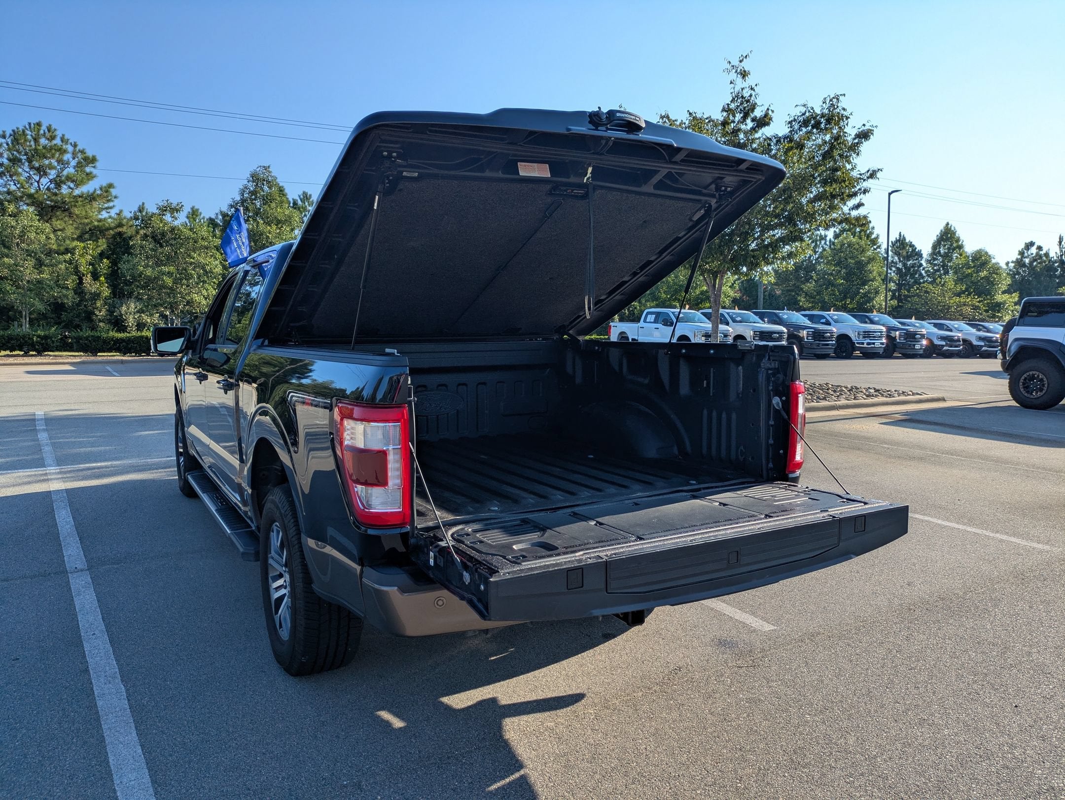 2022 Ford F-150 LARIAT