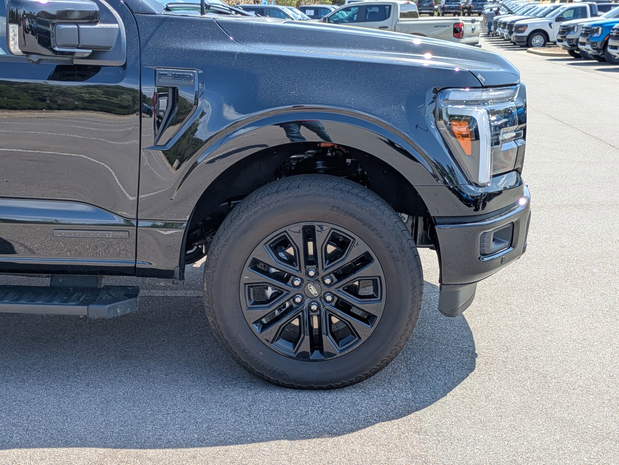2026 Ford F-150 LARIAT - Crossroads Courtesy Demo
