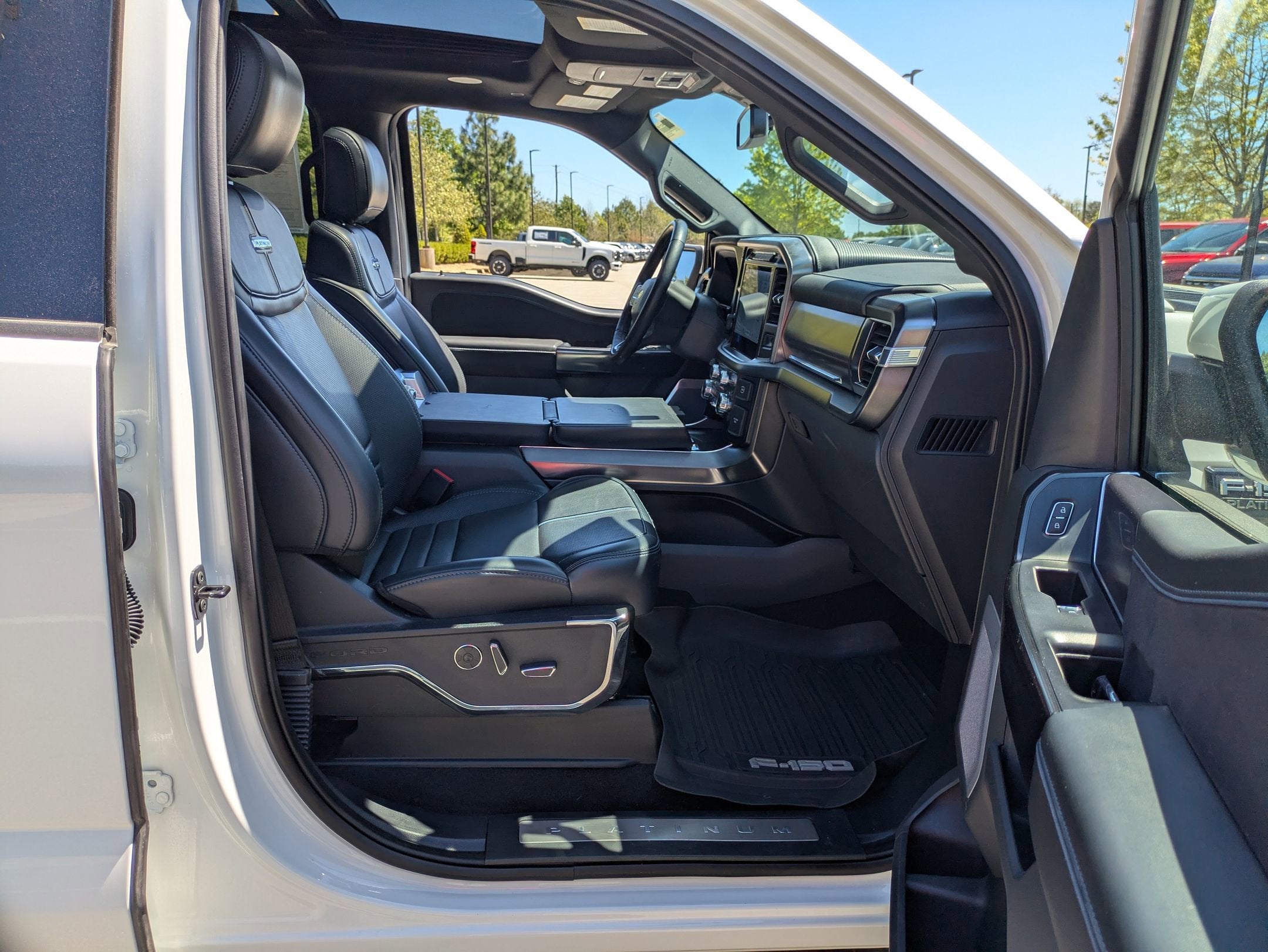 2024 Ford F-150 Platinum