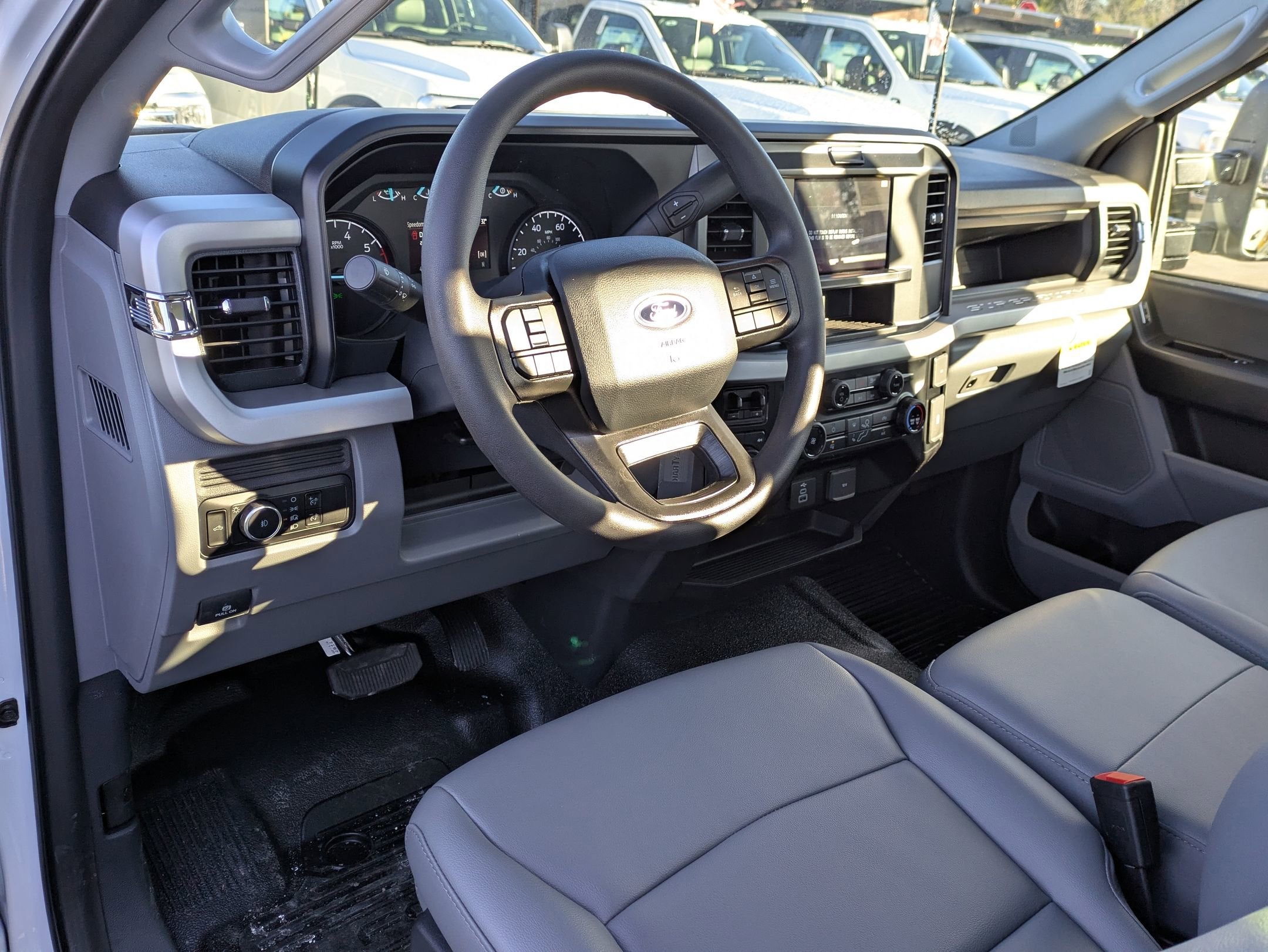 2026 Ford Super Duty F-350 SRW XL