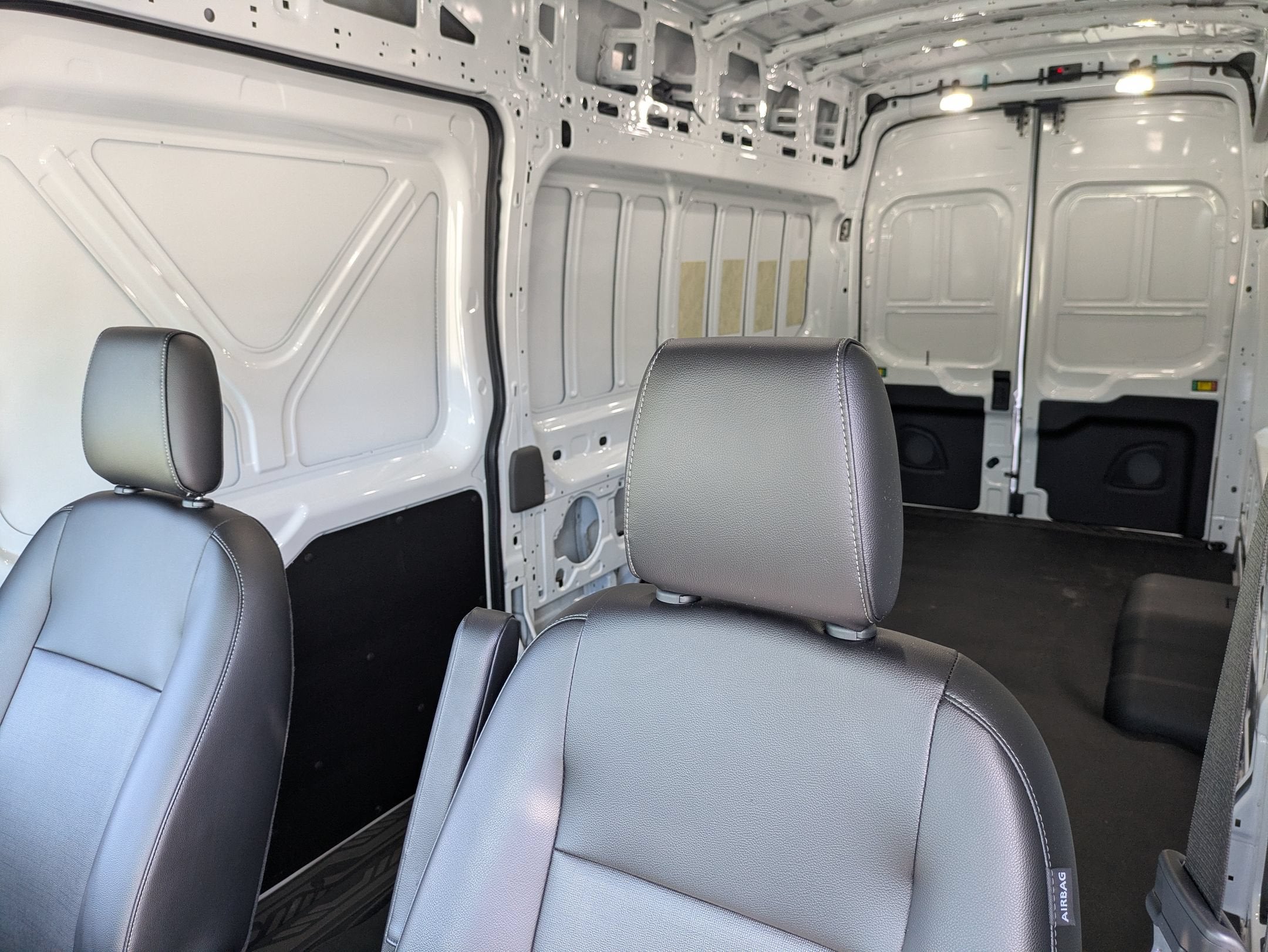 2025 Ford Transit Cargo Van Base