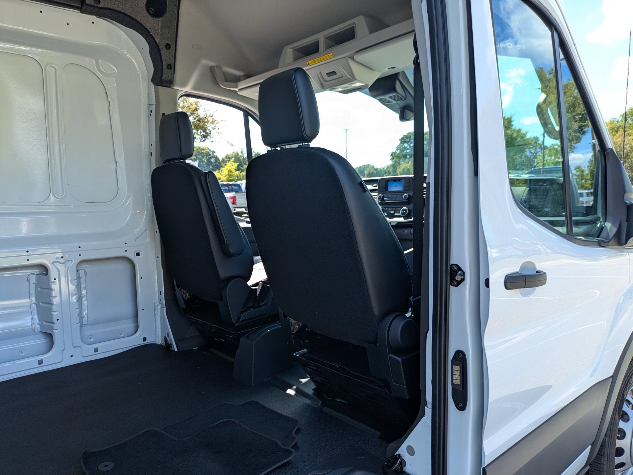 2025 Ford Transit Cargo Van Base