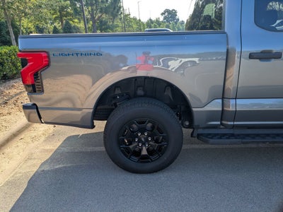 2025 Ford F-150 Lightning XLT